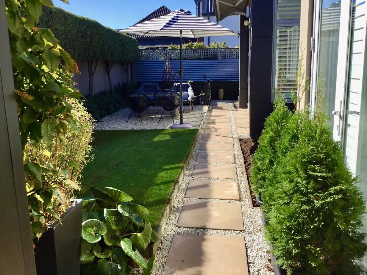 The Gardener'S Cottage - Villa Apartment - Christchurch