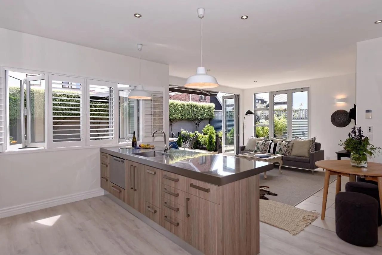 The Gardener'S Cottage - Villa Apartment - Christchurch